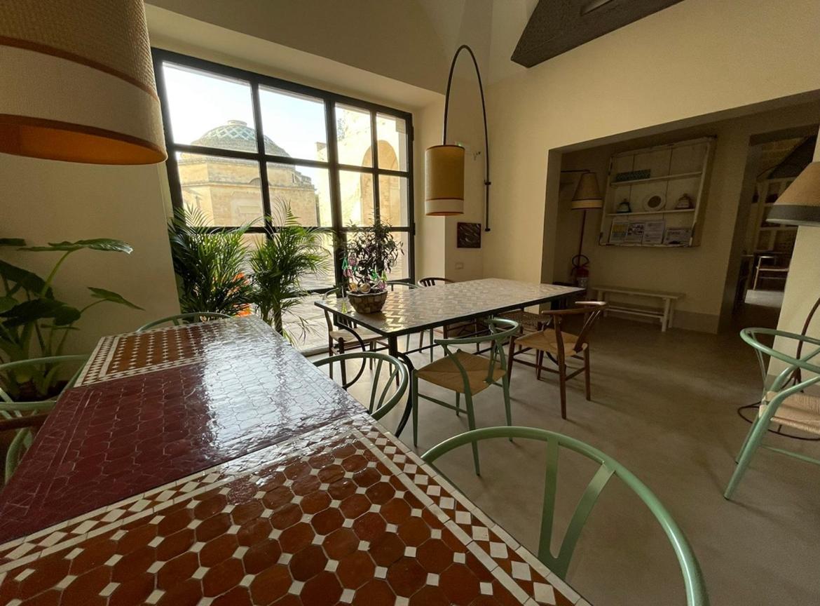 Lu Leccio Aparthotel Lecce Exterior photo