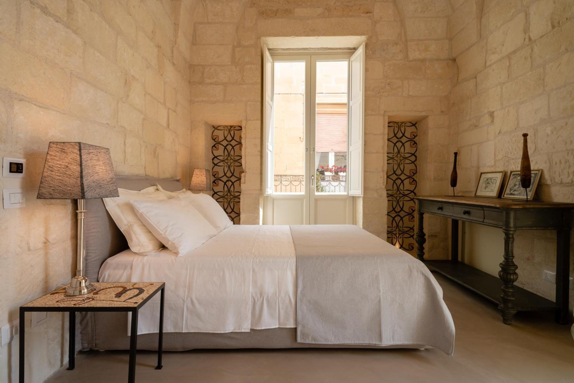 Lu Leccio Aparthotel Lecce Exterior photo